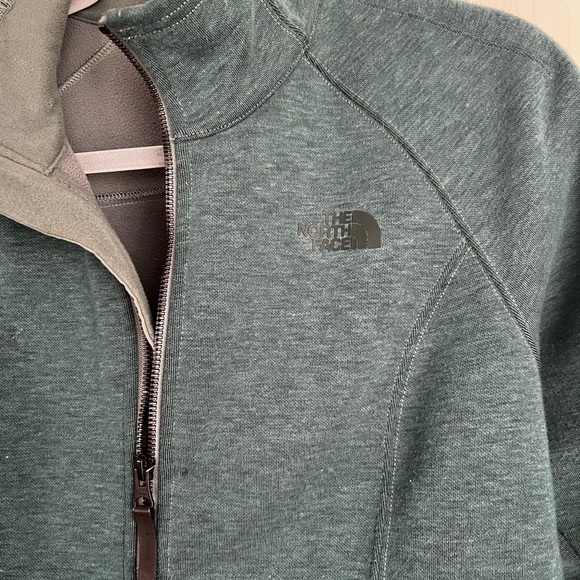 North Face Jacket Women’s Small - Picture 2 of 8